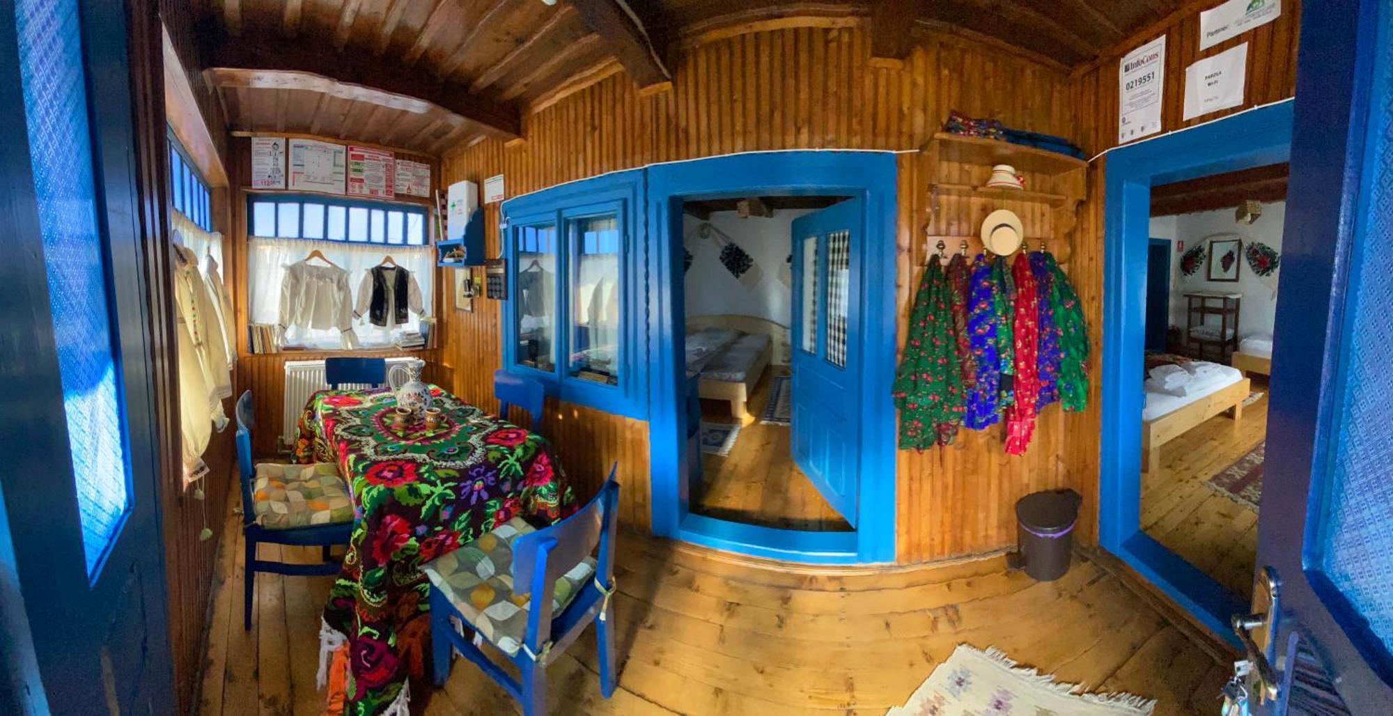 Hotel Casuta Tivadar à Breb Extérieur photo